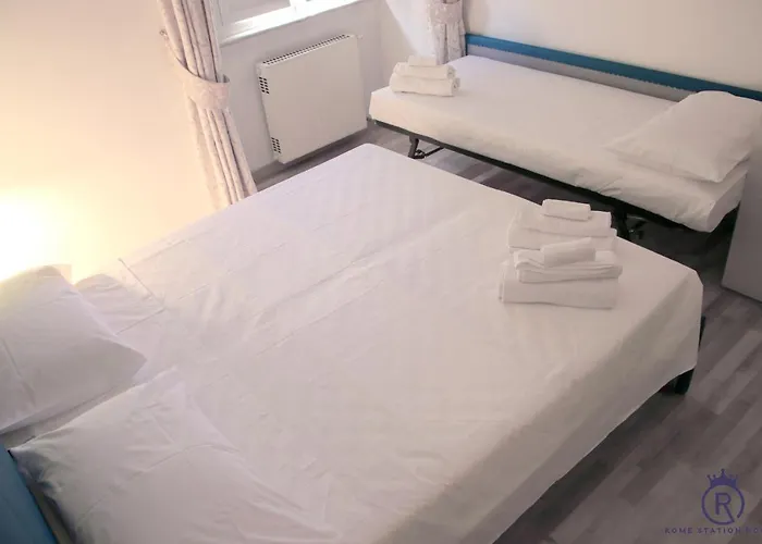 Bed & Breakfast Station