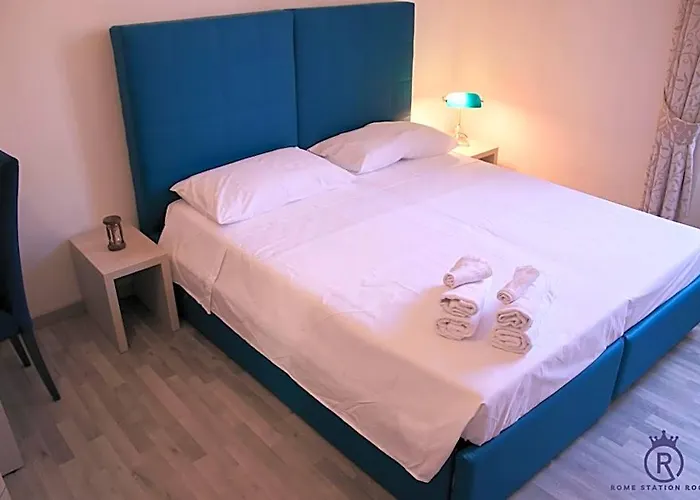 Bed & Breakfast Station